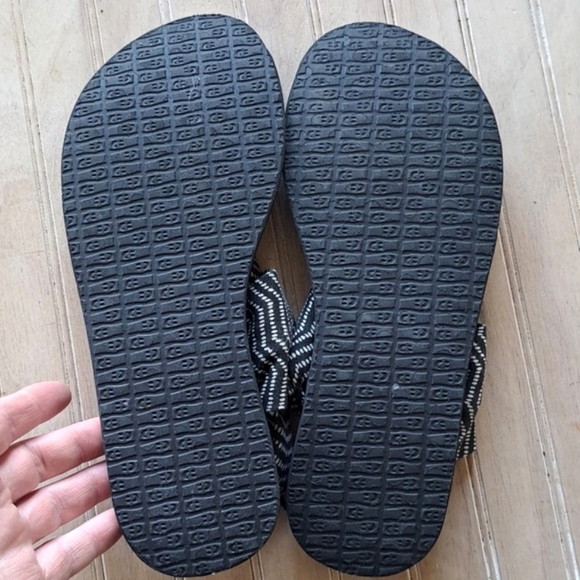 Sanuk Yoga Sling Mat Thong Flat Comfy Causal Everyday Cushioned Insoles Sandals - Picture 8 of 9